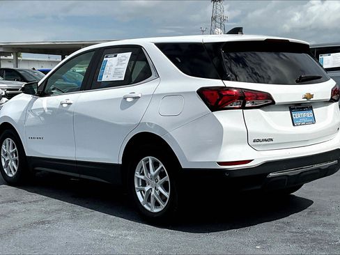 Certified 2024 Chevrolet Equinox LT image 3