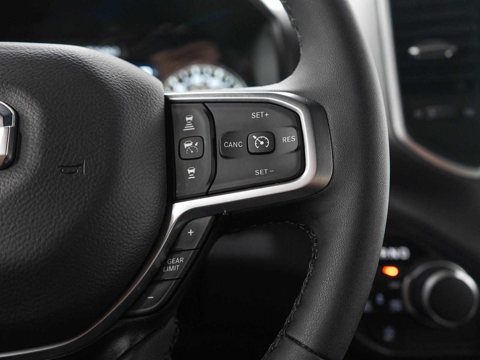 Used 2025 RAM 1500 Big Horn AWD/4WD image 26
