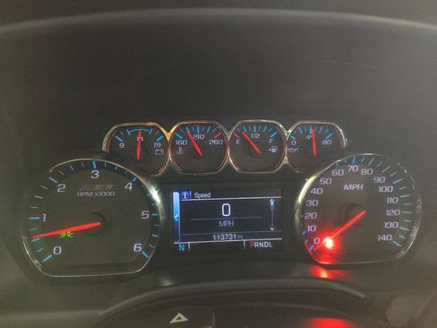 Used 2019 Chevrolet Silverado 1500 LT w/ All Star Edition image 23