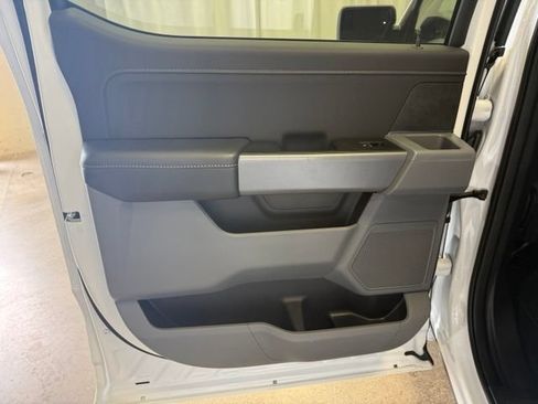 Used 2025 Ford F150 XLT AWD/4WD image 21