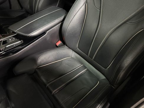 Used 2018 BMW 540i xDrive 540i xDrive Sedan 4D image 19