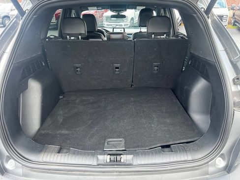 Used 2025 Ford Escape ST-Line Select AWD/4WD image 19