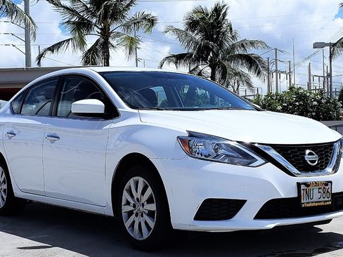 Used 2018 Nissan Sentra S FWD image 4