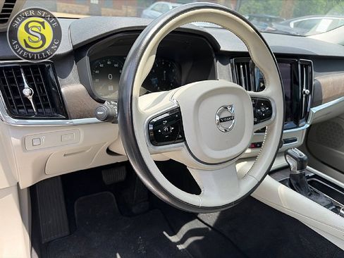 Used 2018 Volvo V90 T6 Cross Country w/ Convenience Package AWD/4WD image 21