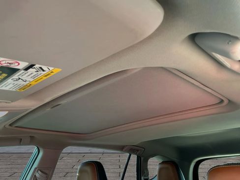 Used 2018 Toyota RAV4 Limited w/ Advanced Technology Package image 24