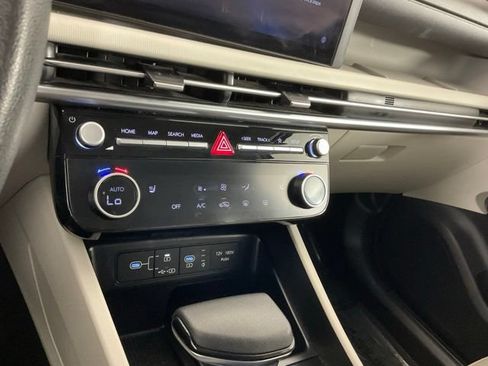 Used 2025 Hyundai Tucson SEL AWD/4WD image 20