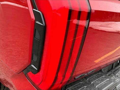 New 2026 Toyota Tundra SR5 image 14