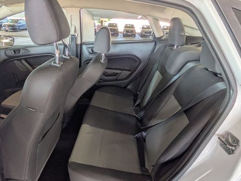 Used 2016 Ford Fiesta S image 17