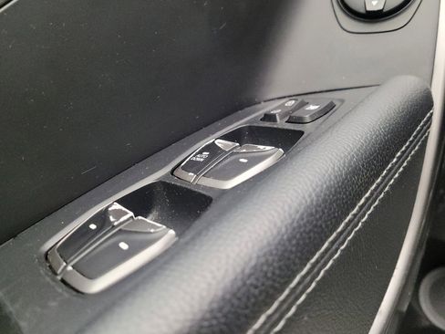 Used 2018 Hyundai Santa Fe Sport AWD/4WD image 27