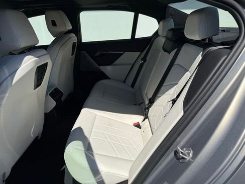 Used 2026 BMW 530i xDrive w/ M Sport Package image 10