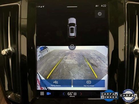 Used 2023 Volvo XC60 B5 Plus image 52