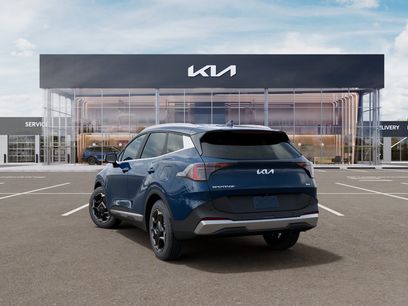 New 2027 Kia Sportage EX