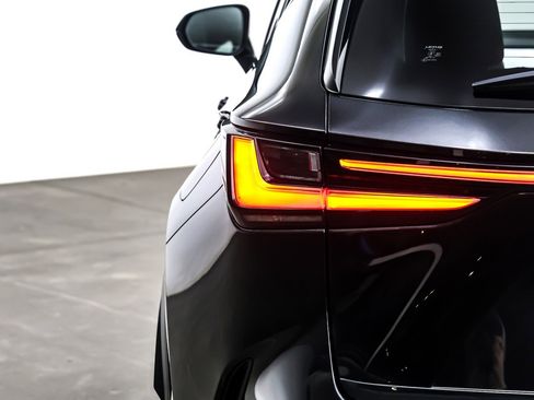 Used 2024 Lexus NX 350h AWD image 16