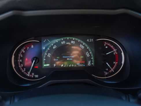 Used 2023 Toyota RAV4 XLE w/ Convenience Package FWD image 27