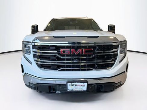 Used 2023 GMC Sierra 1500 SLT w/ SLT Premium Package AWD/4WD image 2