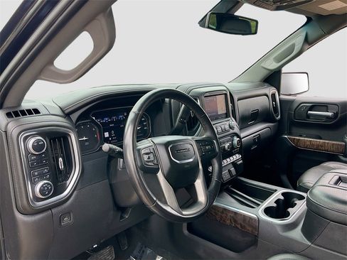 Used 2022 GMC Sierra 1500 Denali image 9