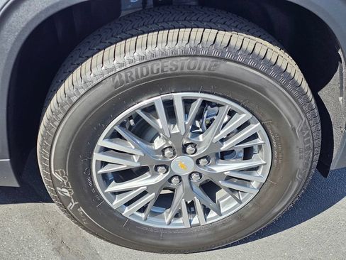 New 2026 Chevrolet Traverse LT FWD image 7