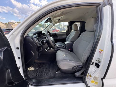 Used 2019 Toyota Tacoma SR image 35