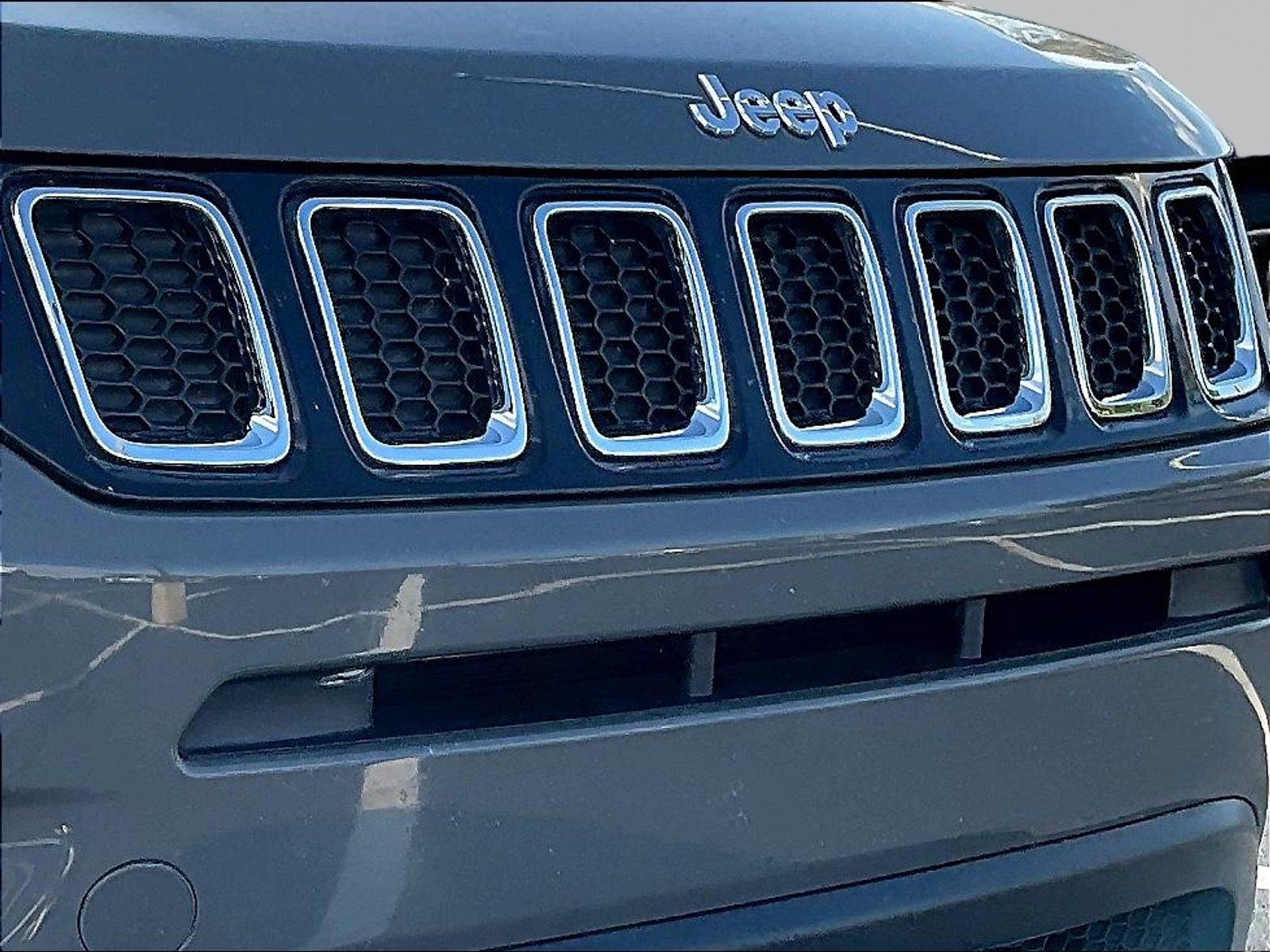 Used 2020 Jeep Compass Limited AWD/4WD image 34