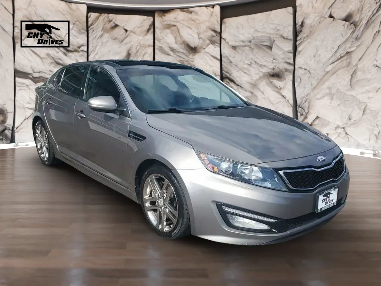 Used 2013 Kia Optima SX w/ Limited Pkg FWD image 3