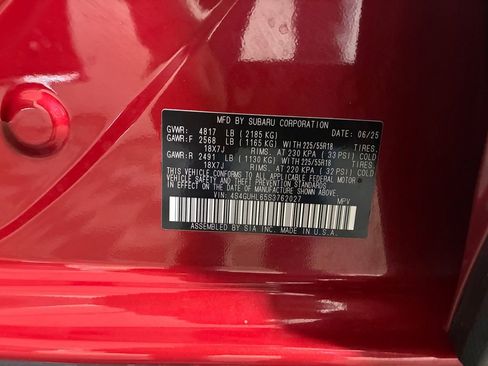 Certified 2025 Subaru Crosstrek 2.5i Limited w/ Crosstrek Mirror Package image 22