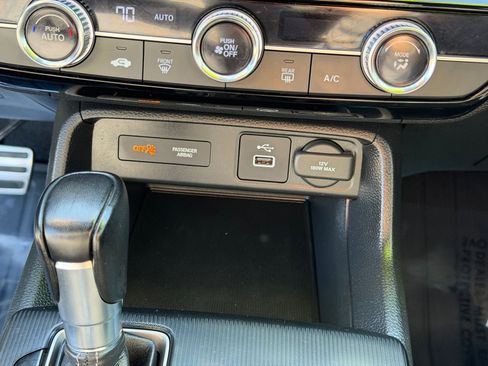 Used 2023 Honda Civic Sport image 22