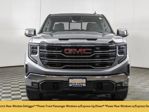 Used 2024 GMC Sierra 1500 SLT w/ SLT Convenience Package AWD/4WD image 11