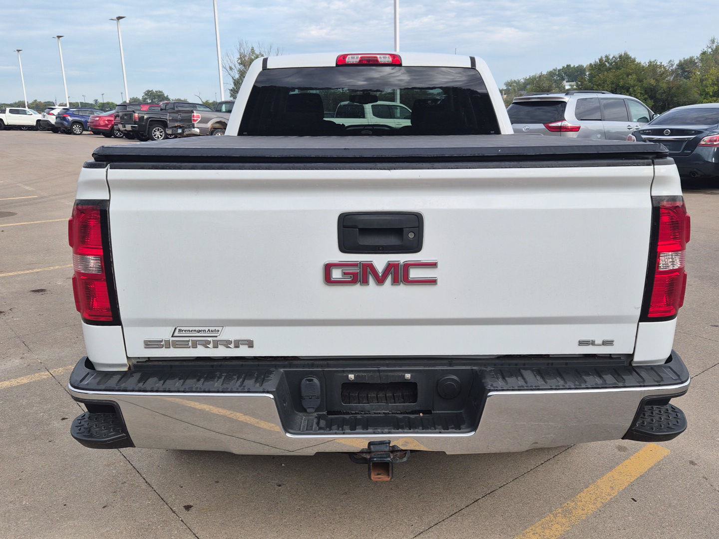 Used 2017 GMC Sierra 1500 SLE AWD/4WD image 6