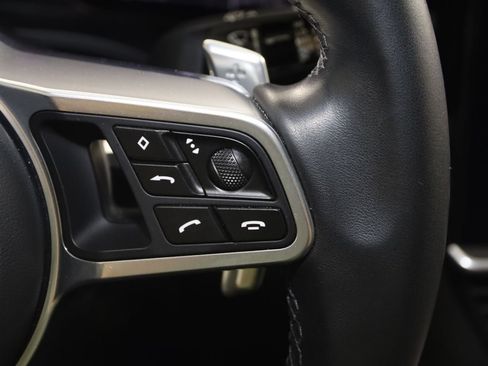 Used 2023 Porsche Cayenne Platinum Edition AWD/4WD image 40