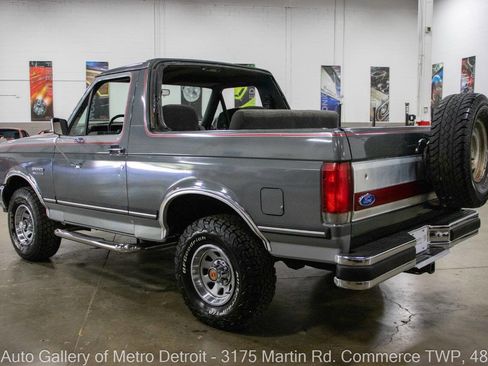 Used 1990 Ford Bronco image 5