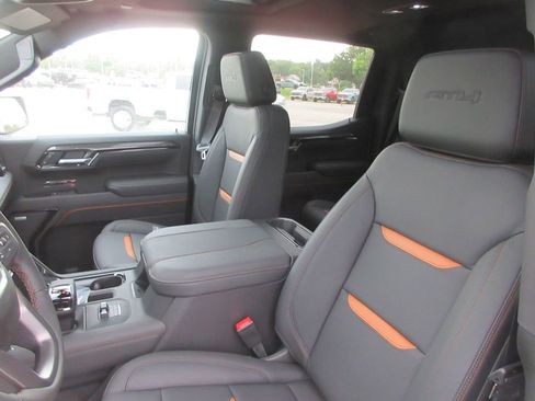 New 2026 GMC Sierra 1500 AT4 w/ AT4 Premium Package AWD/4WD image 13
