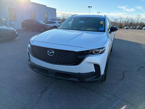 Used 2025 MAZDA CX-50 AWD 2.5 S w/ Preferred Package image 2