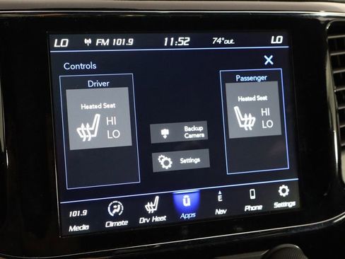 Used 2020 Jeep Grand Cherokee Laredo w/ Laredo X Package RWD image 35