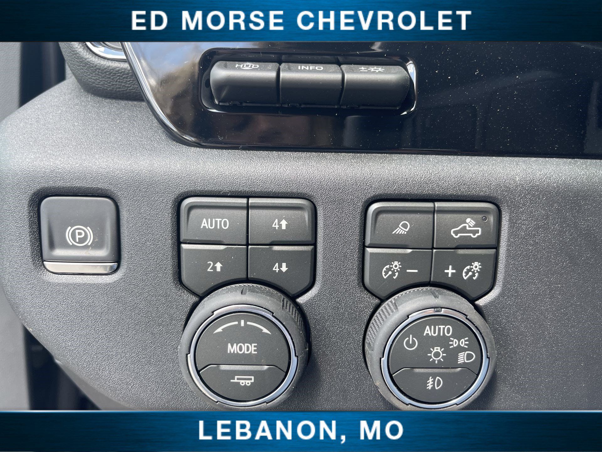 New 2026 Chevrolet Silverado 2500 ZR2 w/ LPO, Dark Essentials Package AWD/4WD image 17