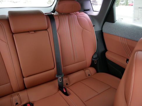 Used 2026 Cadillac Optiq Luxury 2 w/ LPO, Floor Liner Package AWD/4WD image 16