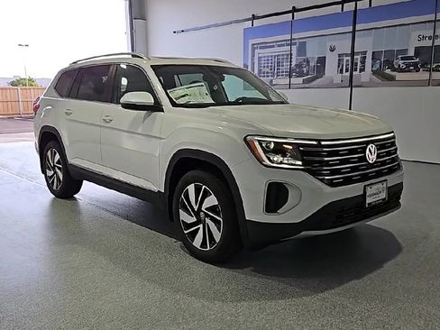 New 2026 Volkswagen Atlas SEL AWD/4WD image 2
