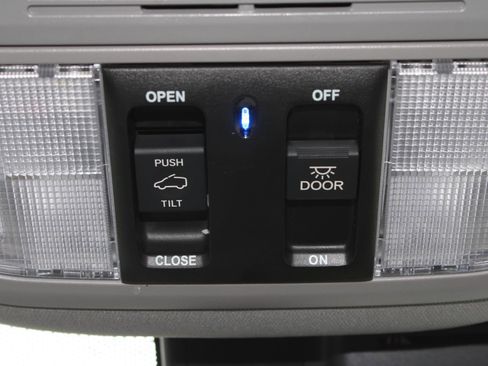 Used 2022 Honda Pilot Special Edition image 13