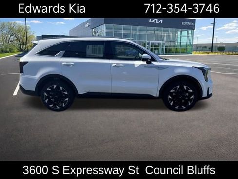 New 2025 Kia Sorento EX w/ Panoramic Sunroof Package FWD image 2