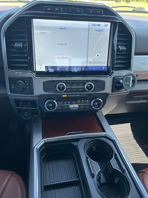 Used 2022 Ford F250 King Ranch w/ King Ranch Ultimate Package AWD/4WD image 6