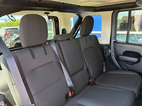 Used 2023 Jeep Wrangler Unlimited w/ 8.4" Radio Group AWD/4WD image 24