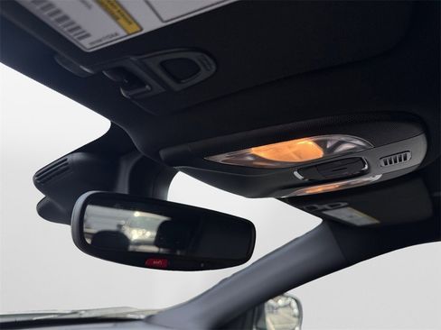 Used 2024 Jeep Compass Limited image 27