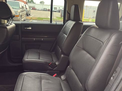 Used 2018 Ford Flex Limited w/ Equipment Group 303A AWD/4WD image 31