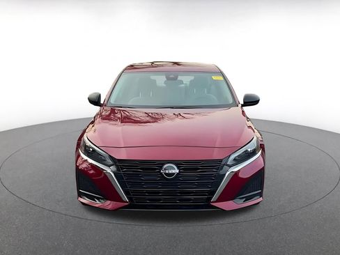 Used 2025 Nissan Altima 2.5 SV image 4