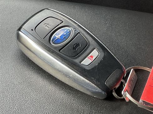 Certified 2025 Subaru Forester Premium w/ Convenience Package #2 image 31