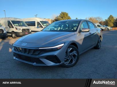 Used 2025 Hyundai Elantra Limited