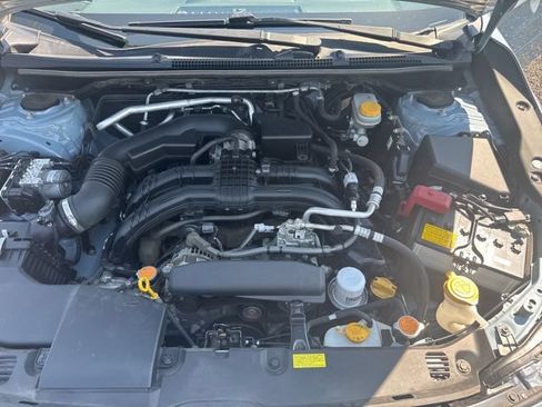 Used 2021 Subaru Crosstrek 2.0i Premium AWD/4WD image 19