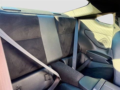 Used 2023 Toyota GR86 Premium w/ ALL Weather Mat Package (TMS) image 25