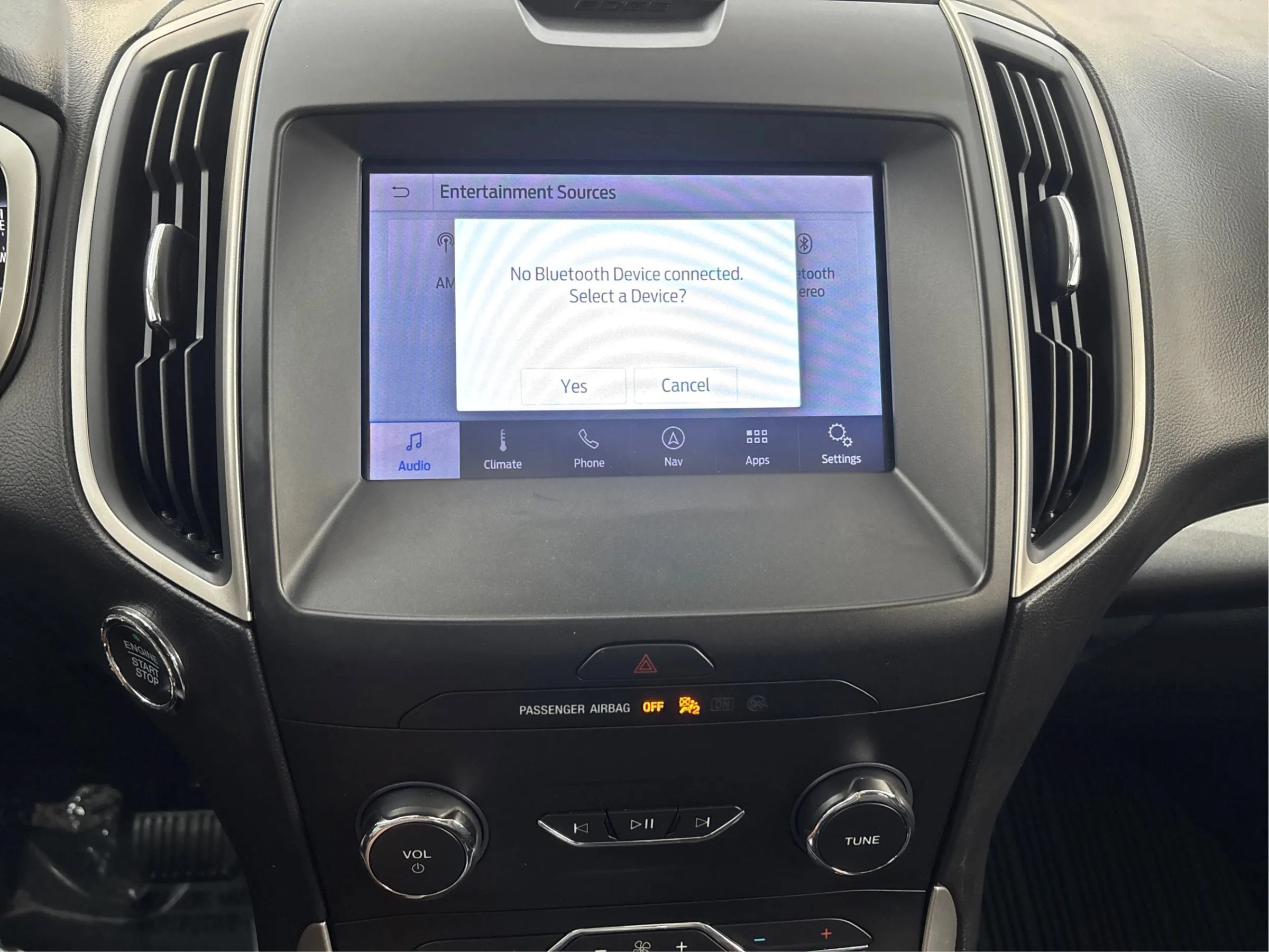 Used 2020 Ford Edge SEL w/ Convenience Package AWD/4WD image 45