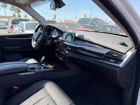 Used 2015 BMW X5 xDrive35i AWD/4WD image 28