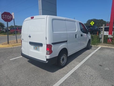 Used 2020 Nissan NV200 S FWD image 4
